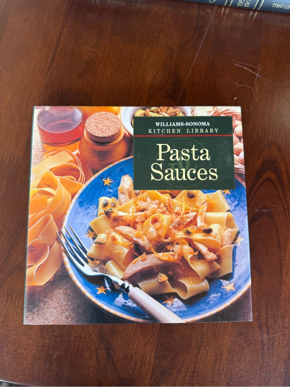 Williams-Sonoma Pasta Sauces Cookbook — Blue & Yellow Cover Art